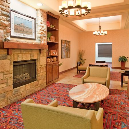 Holiday Inn Express & Suites Gallup East By Ihg Eksteriør bilde