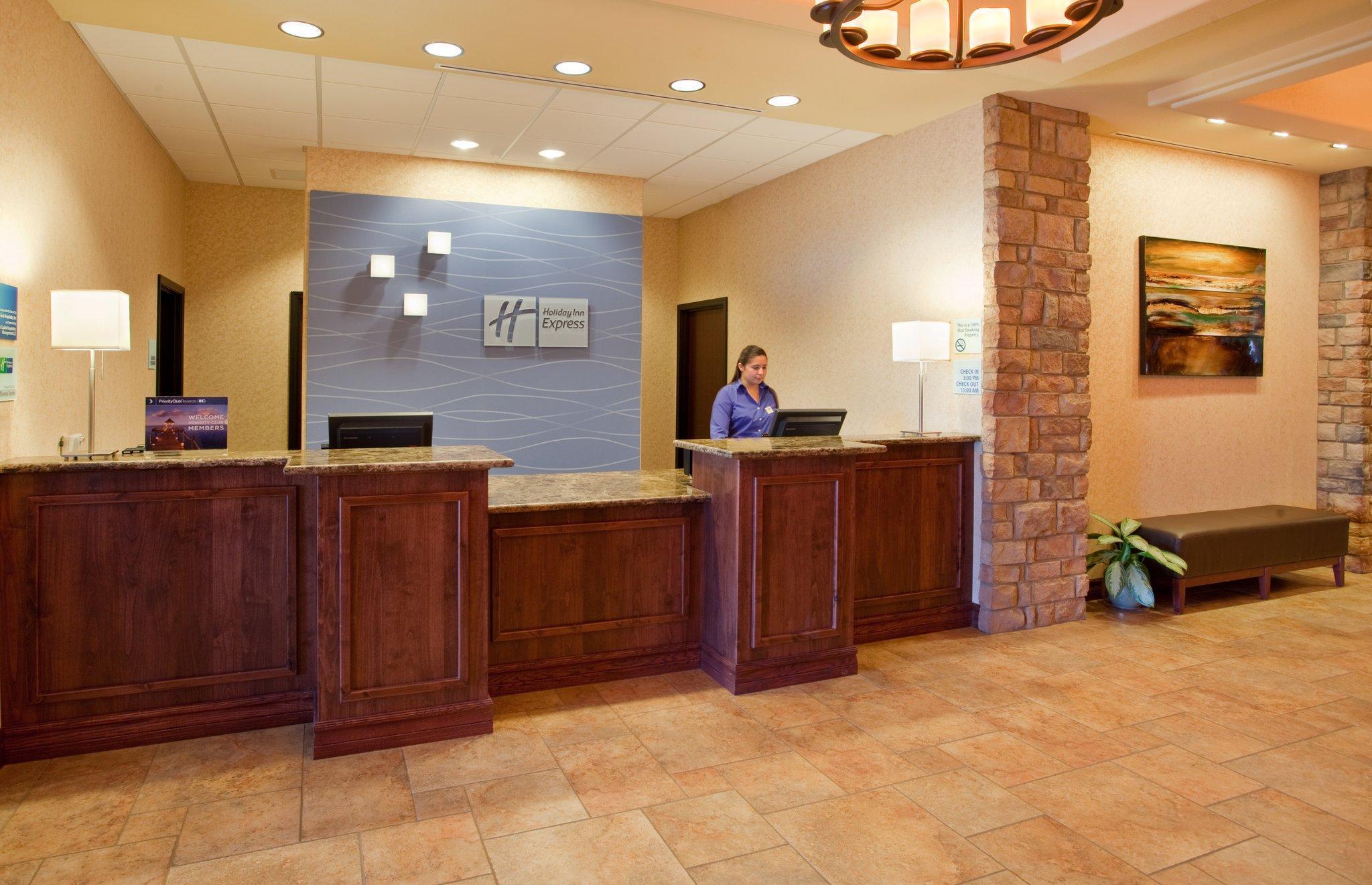 Holiday Inn Express & Suites Gallup East By Ihg Eksteriør bilde